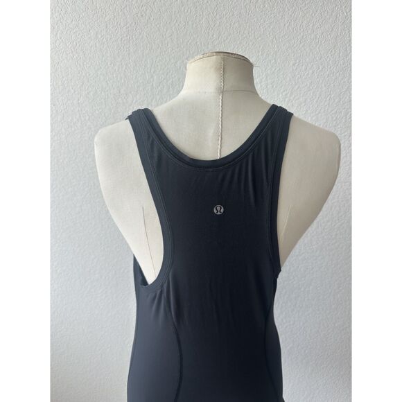 Lululemon Swiftly Tech Racerback  Tank in black - Picture 3 of 4